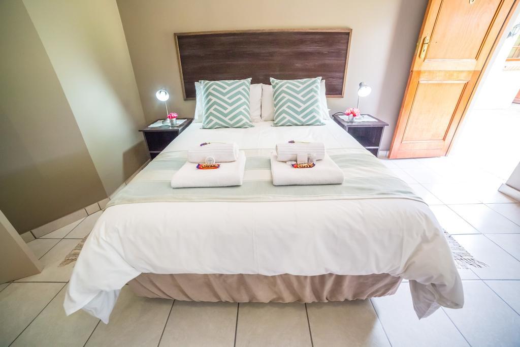 Beryl1 Guest House Klerksdorp Dış mekan fotoğraf
